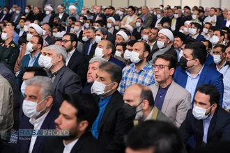 دیدار مسئولان نظام و سفرای کشور&zwnj;های اسلامی با مقام معظم رهبری