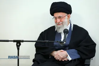 دیدار اعضای اتحادیه انجمن&zwnj;های اسلامی دانشجویان در اروپا با رهبر انقلاب
