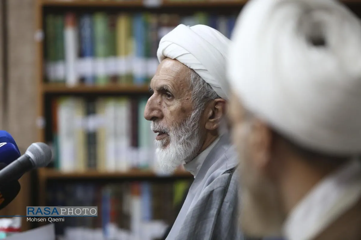 آئین رونمایی از کتاب "فقه خبر"