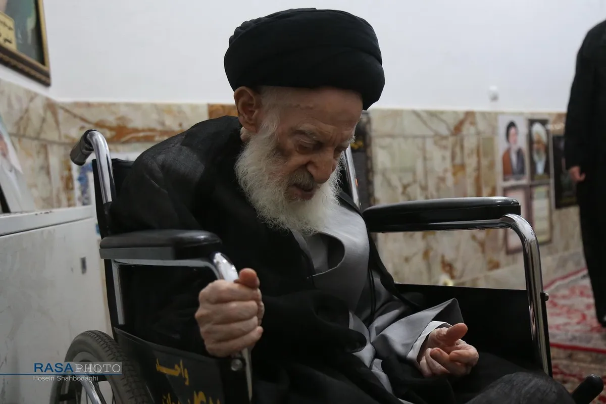 تشرف حضرت آیت الله شبیری زنجانی به حرم حضرت فاطمه معصومه (سلام&zwnj;الله&zwnj;علیها)