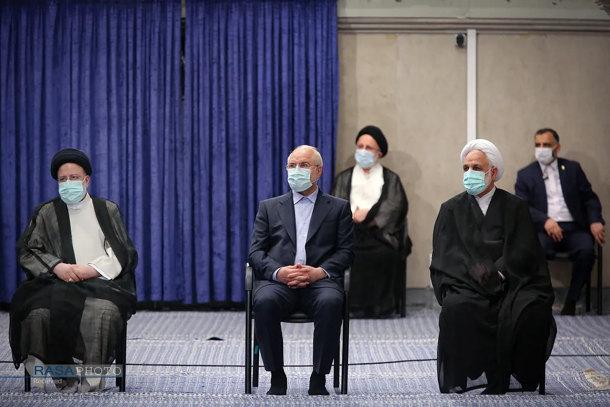 دیدار مسئولان نظام با مقام معظم رهبری