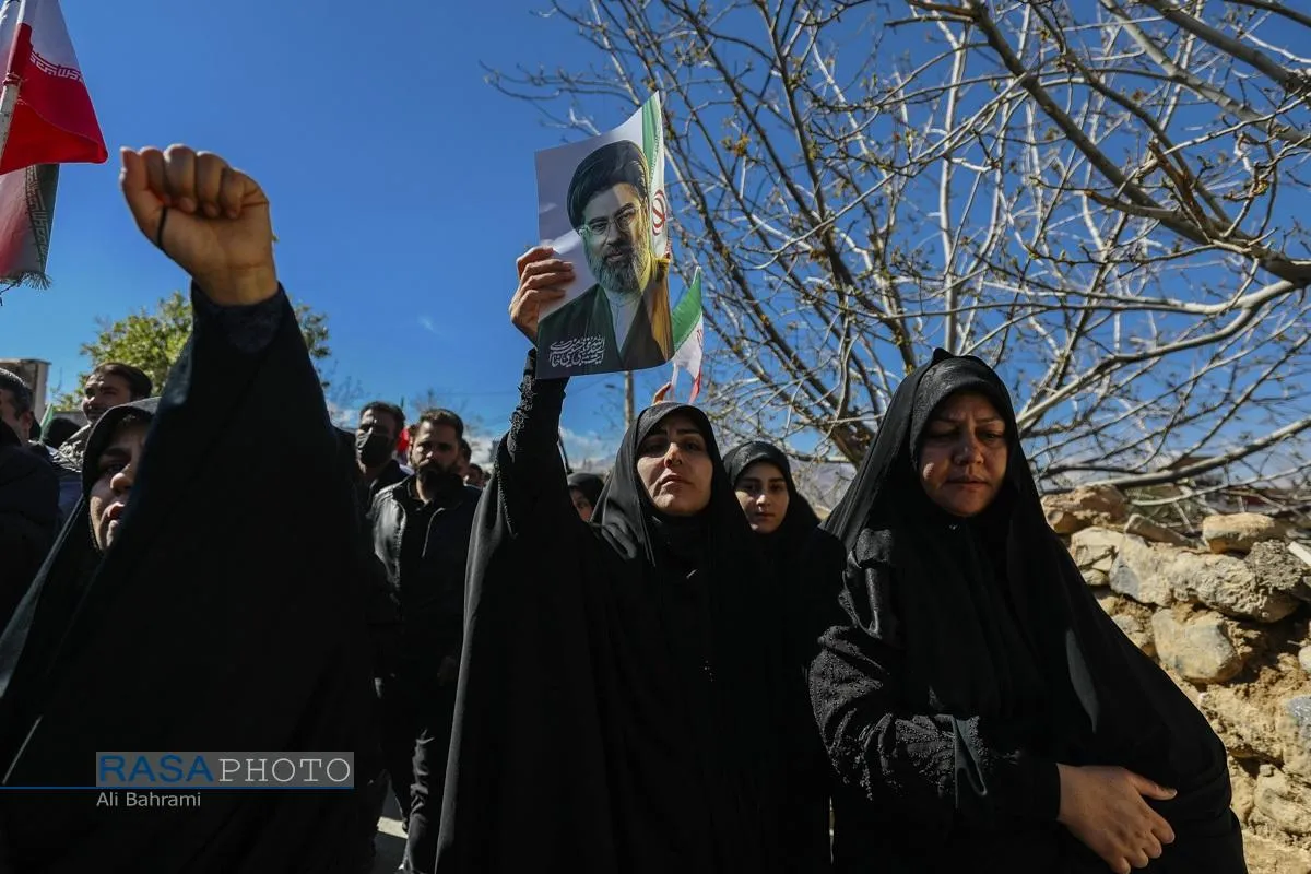 پرواز مادر شهید، به سوی فرزند شهیدش