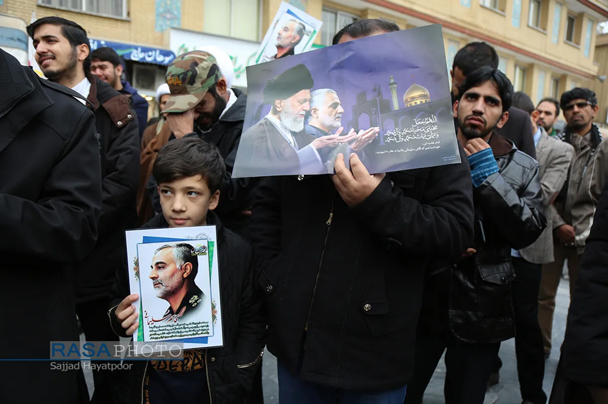 راهپیمایی خودجوش طلاب و بسیجیان قم در پی شهادت حاج قاسم سلیمانی