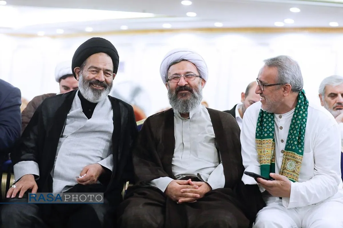 دیدار نماینده ولی&zwnj;فقیه در حج و زیارت با اعضای کاروان جانبازان در مدینه