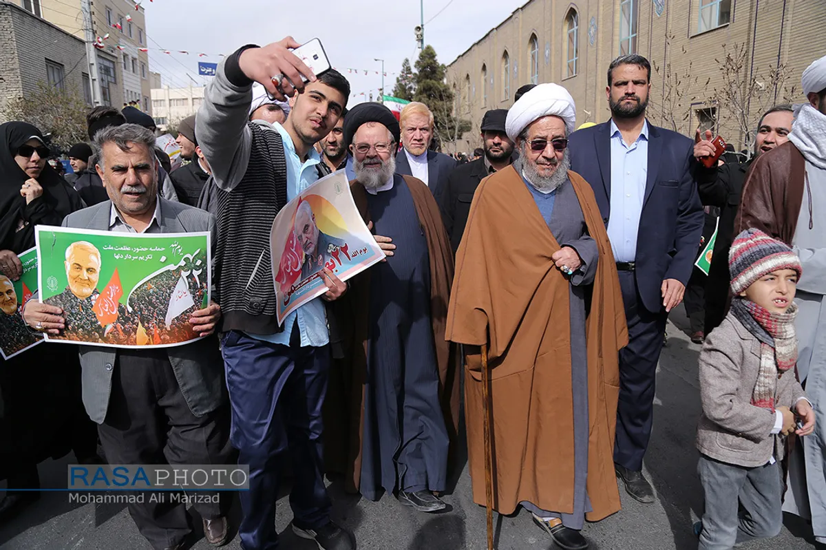 فجر سلیمانی | راهپیمایی با شکوه یوم الله 22 بهمن در قم