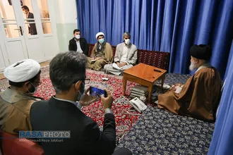 دیدار فرمانده بسیج دانشجویی سپاه پاسداران استان قم با حضرت آیت الله علوی گرگانی