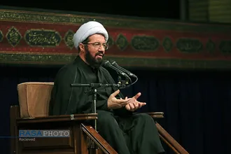 عزاداری سالروز شهادت پیامبر اعظم (ص) و حضرت امام حسن مجتبی (ع) با حضور رهبر انقللاب