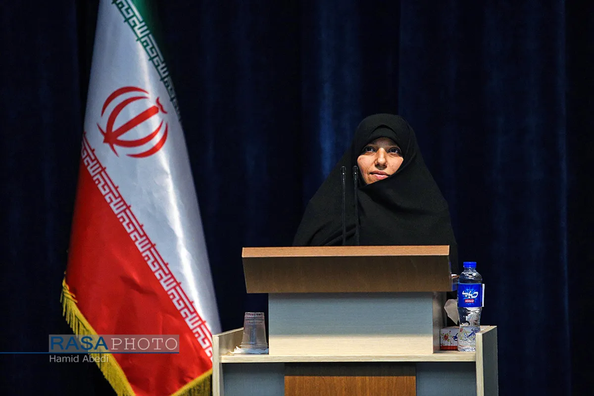 همایش روز تبلیغ و اطلاع رسانی در حوزه علمیه خواهران