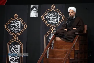 مراسم عزاداری شام غریبان حسینی (علیه&zwnj;السلام) در حسینیه امام خمینی (ره)
