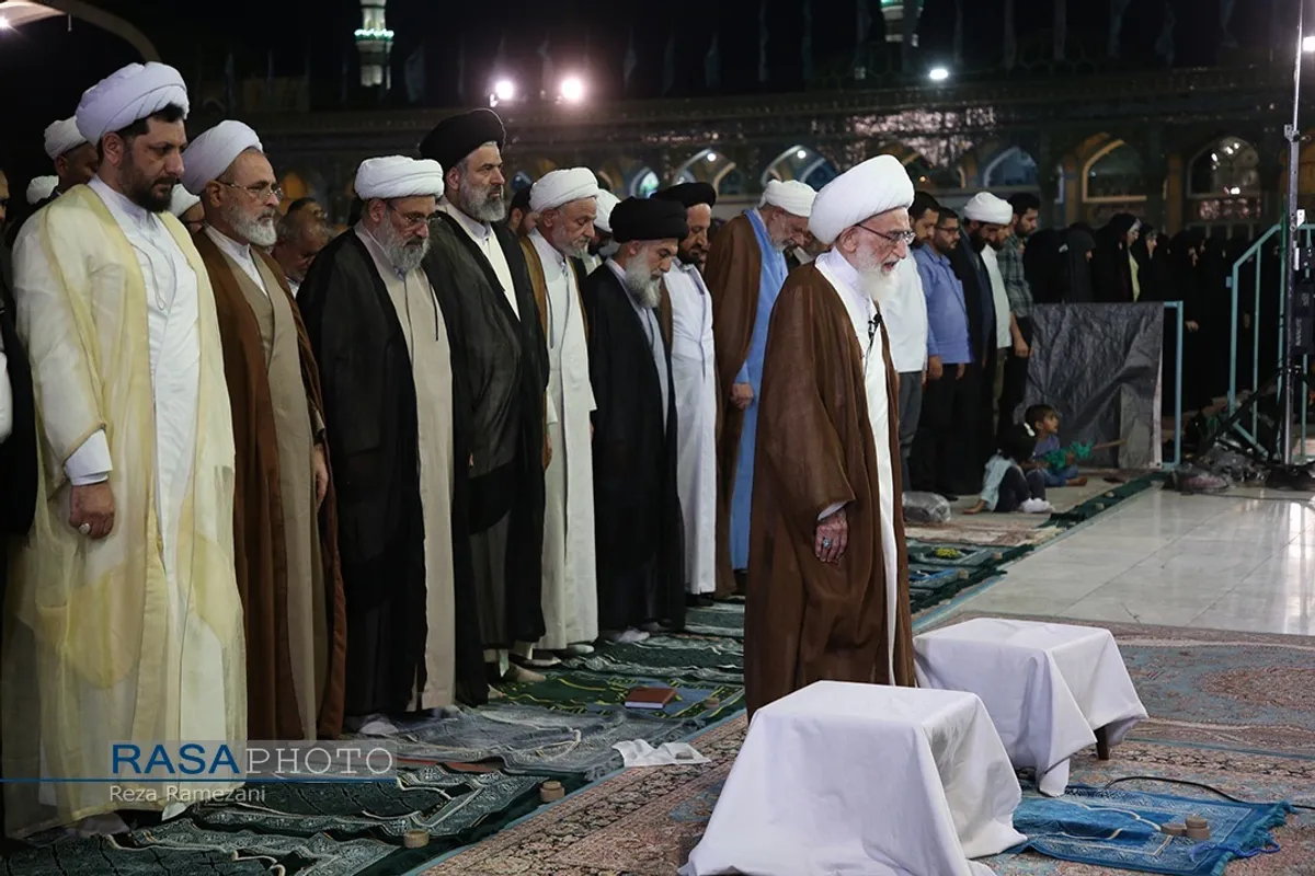 مراسم عهد جانان حوزویان با حضرت امام زمان (عج) در مسجد جمکران