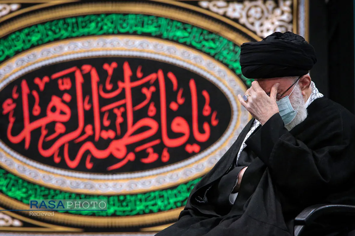 اولین شب عزاداری فاطمیه ۱۴۴۳ در حسینیه امام خمینی (ره)