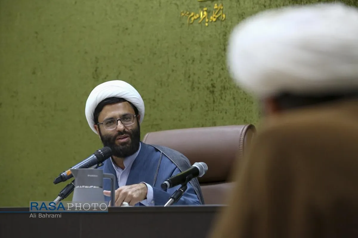 نشست هم&zwnj;اندیشی به مناسبت پیام آیت&zwnj;الله&zwnj;العظمی خامنه&zwnj;ای به همایش صدسالگی حوزه و روز جهانی ارتباطات