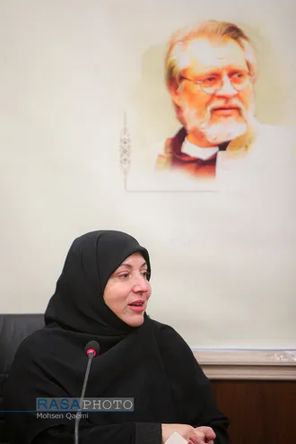بزرگداشت نادر طالب&zwnj;زاده در نشست جهاد تبیین، رسانه و حوزه&zwnj;های علمیه