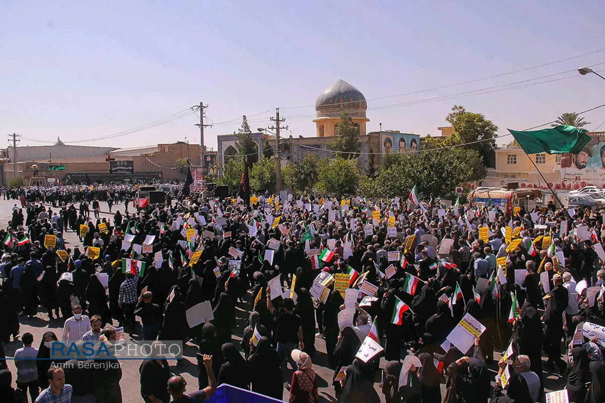 راهپیمایی &laquo;امت رسول الله&raquo; در شیراز&lrm;&lrm;