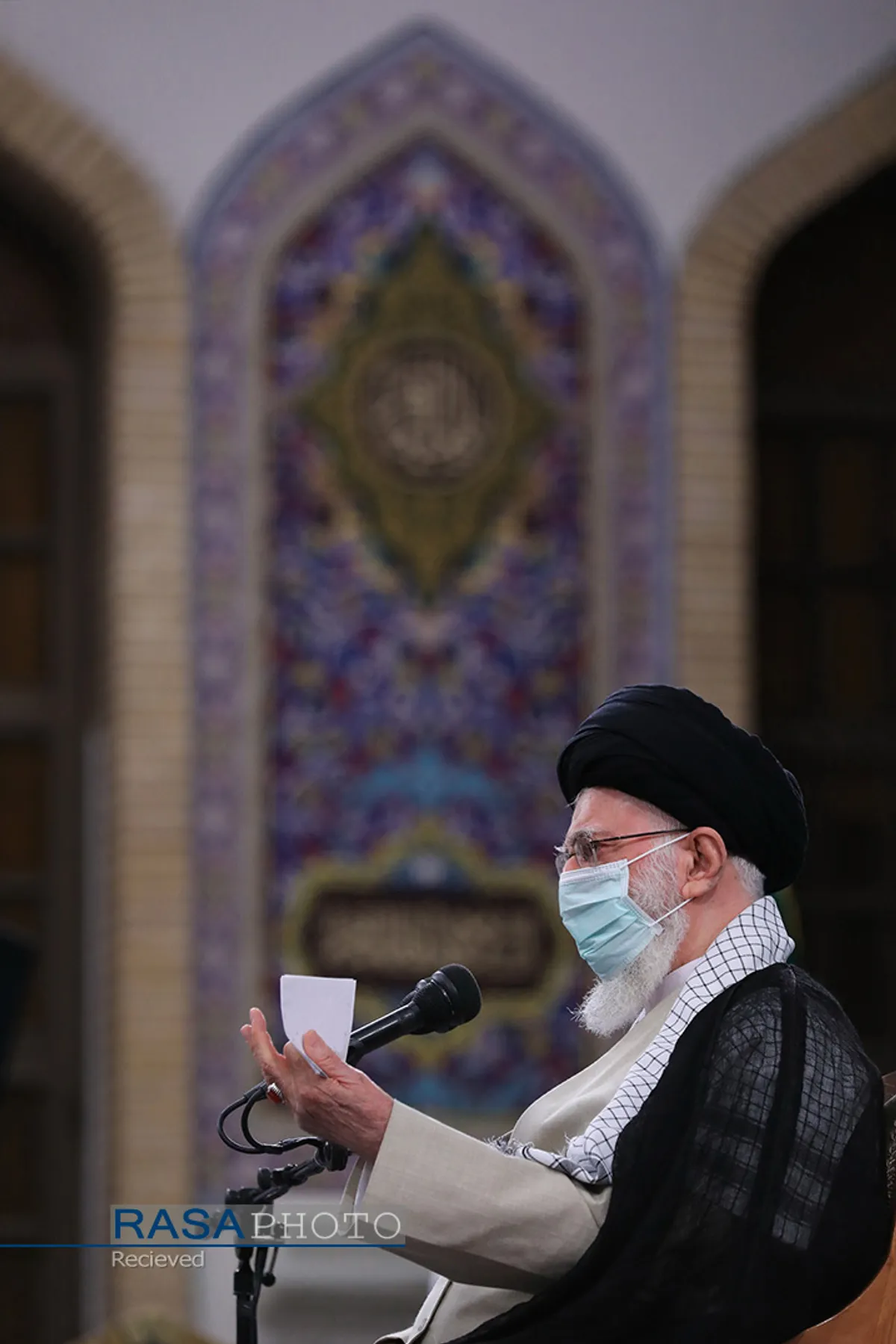 دیدار میهمانان کنفرانس وحدت اسلامى&zwnj; و جمعی از مسئولان نظام با رهبر انقلاب
