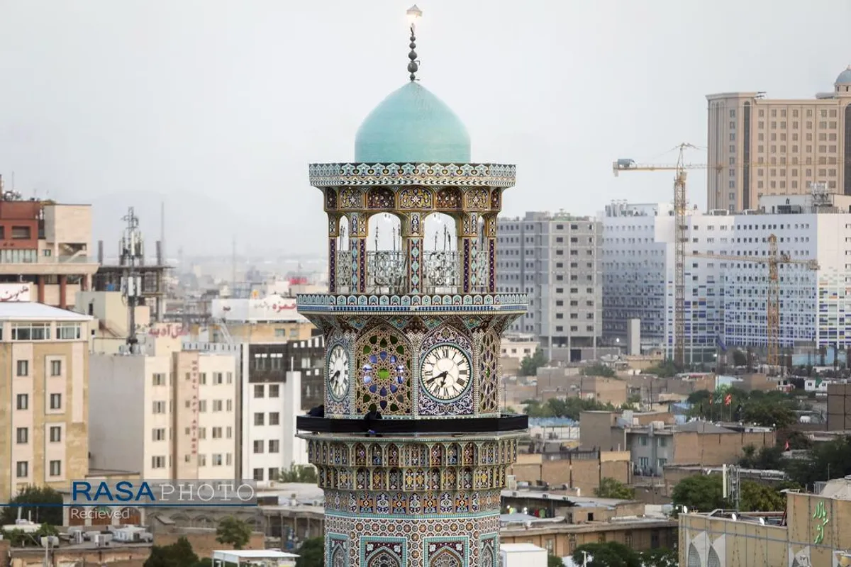 آیین اذن عزا و تعویض پرچم حرم مطهر رضوی در آغاز ماه محرم