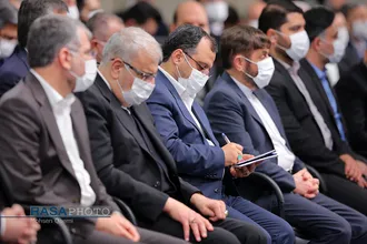 دیدار کارآفرینان، تولیدکنندگان و دانش بنیان&zwnj;ها با رهبر انقلاب