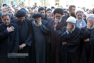 تشییع پیکر آیت الله سید هاشم رسولی محلاتی با حضور علما و روحانیان و مردم انقلابی قم