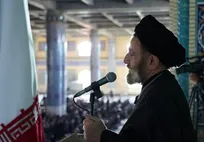 هشدار امام‌جمعه خرم‌آباد نسبت به ناهنجاری‌های اجتماعی
