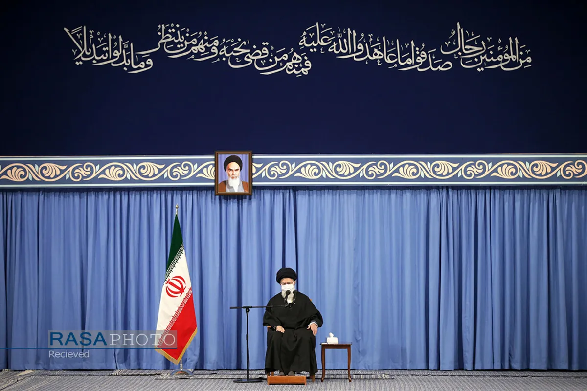 دیدار دست&zwnj;اندرکاران مراسم سالگرد شهادت حاج قاسم سلیمانی با رهبر انقلاب
