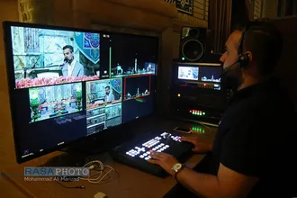 ضبط برنامه تلوزیونی ترتیل خوانی قرآن در مسجد مقدس جمکران