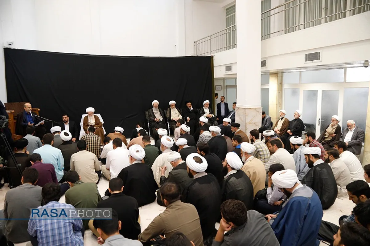 بزرگداشت شهدای غزه و اعلام حمایت از ملت فلسطین در دفتر حضرت آیت&zwnj;الله نوری همدانی