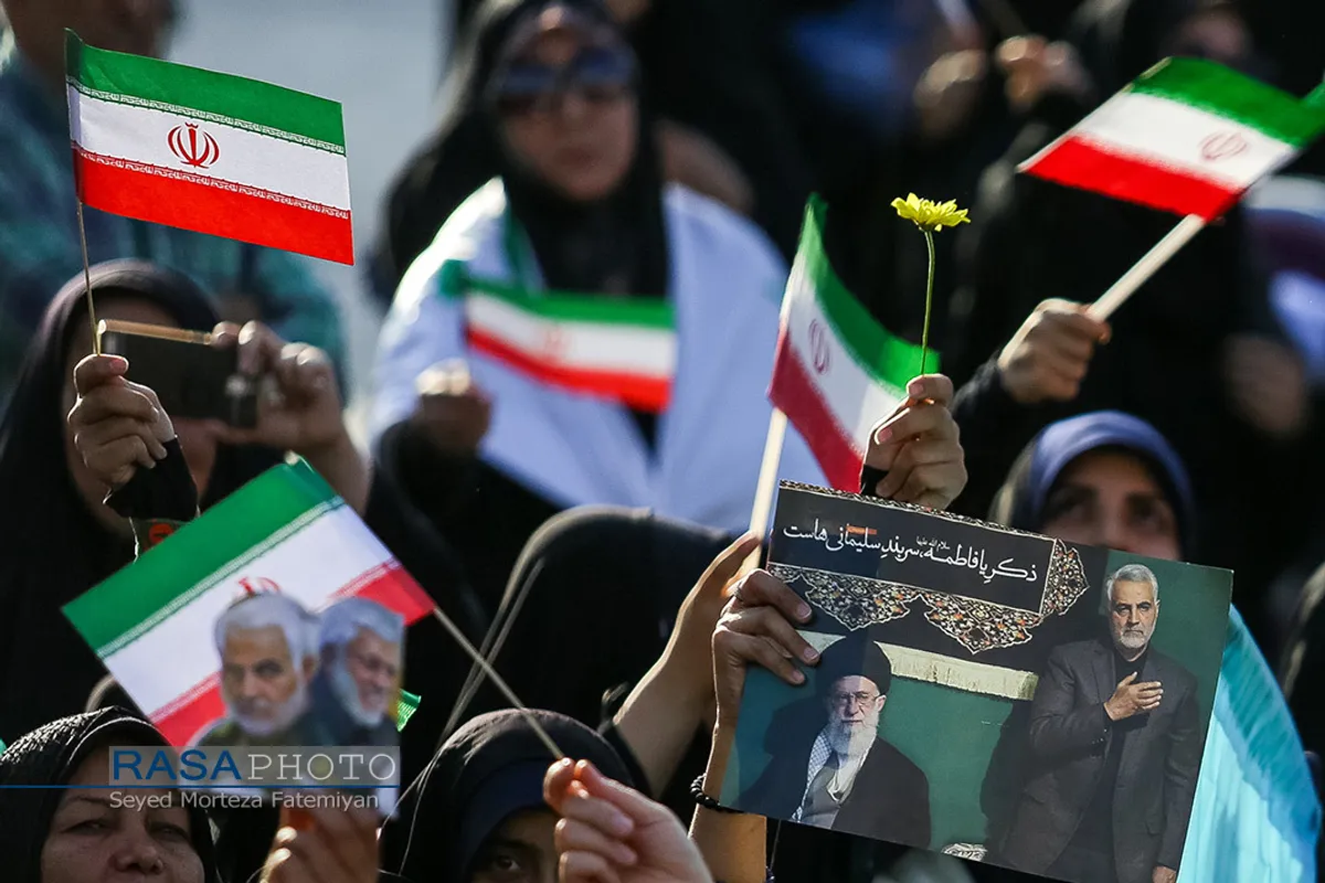 جشن بزرگ پیامبر مهربانی&zwnj;ها با حضور دختران و بانوان مشهد
