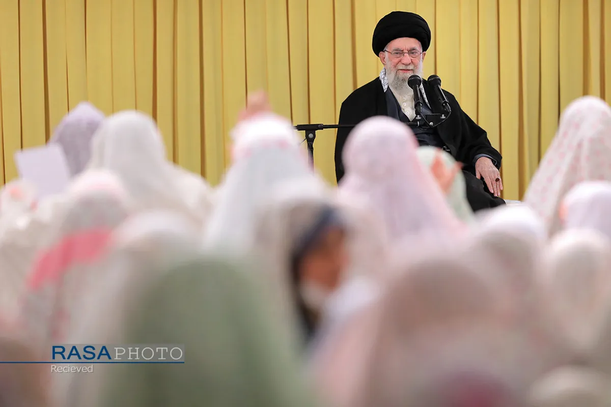 مراسم جشن تکلیف دختران دانش&zwnj;آموز با حضور مقام معظم رهبری
