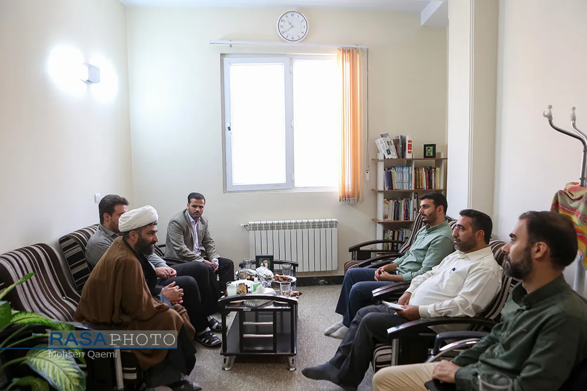 حضور مسئول بسیج رسانه در خبرگزاری رسا