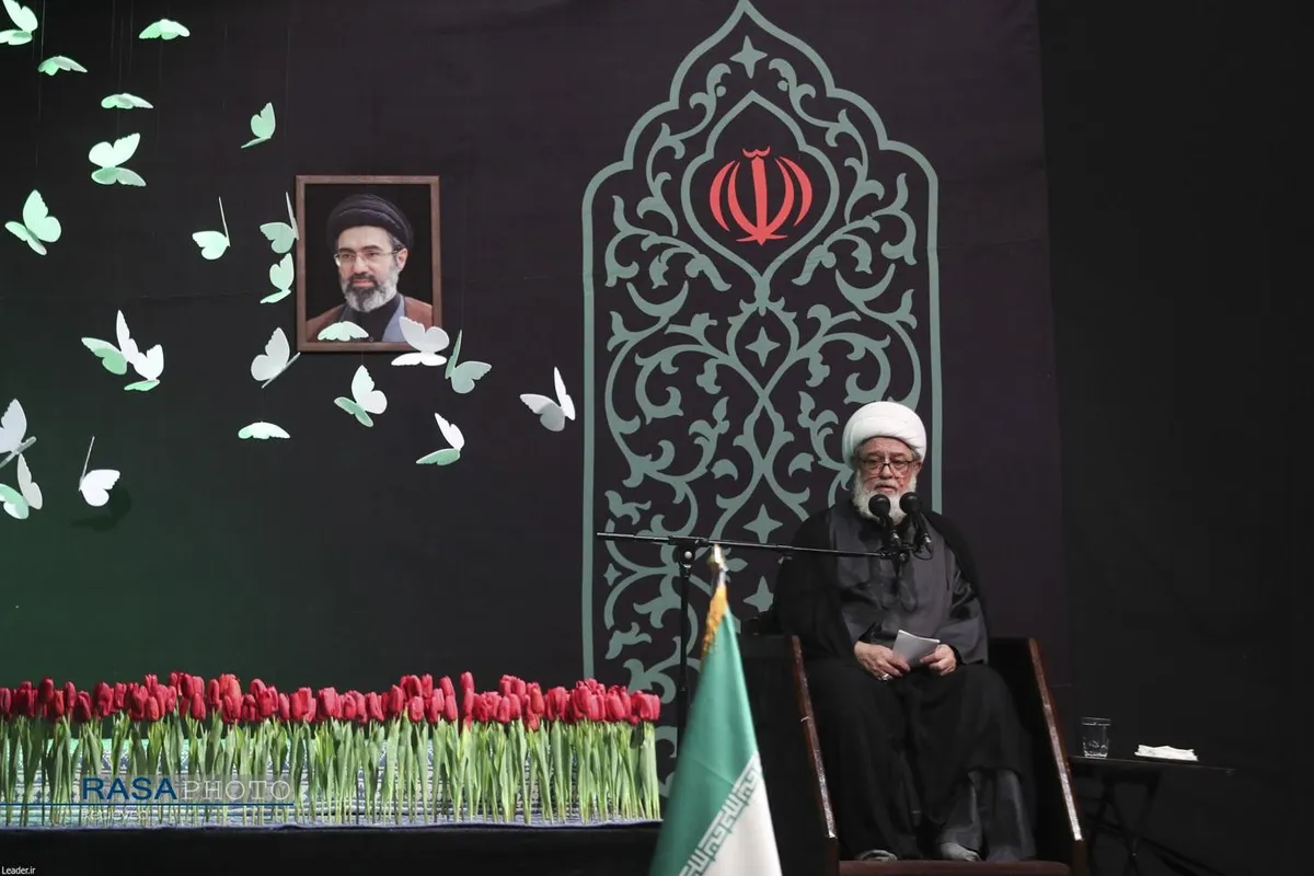 مراسم وداع با پیکر امام شهید انقلاب اسلامی در جوار حسینیه امام خمینی (ره)