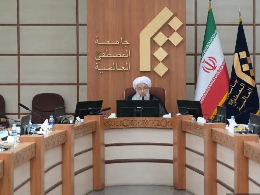 دیدار و گفت‌وگوی طلاب نیجریه مقیم ایران با رئیس المصطفی در قم
