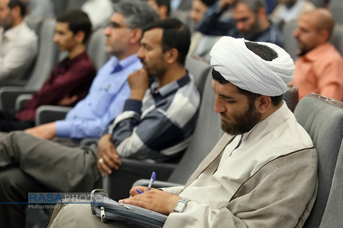 نشست تبیین بیانیه گام دوم انقلاب اسلامی