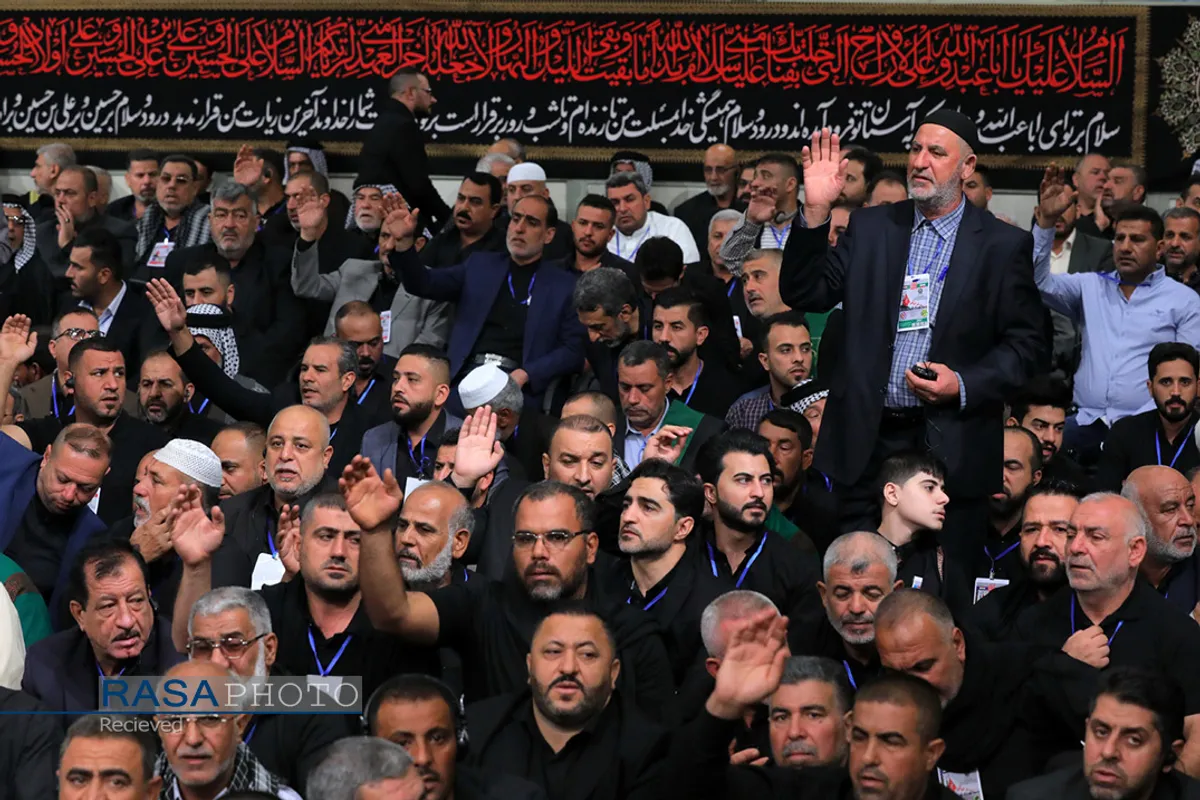 دیدار جمعی از موکب&zwnj;داران عراقی با مقام معظم رهبری