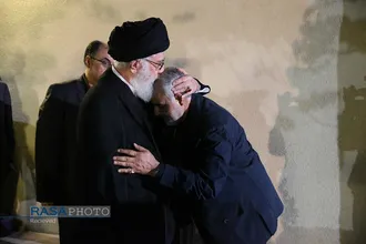 مجموعه&zwnj;ای از عکس&zwnj;های سردار شهید حاج قاسم سلیمانی در کنار رهبر معظم انقلاب