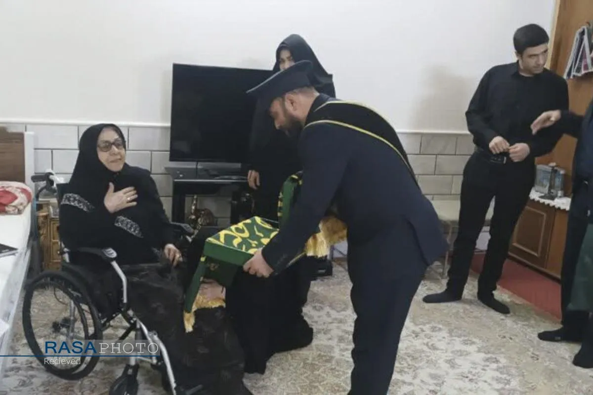 دیدار نوروزی خادمان حرم بانوی کرامت با خانواده شهدای جنگ تحمیلی رمضان