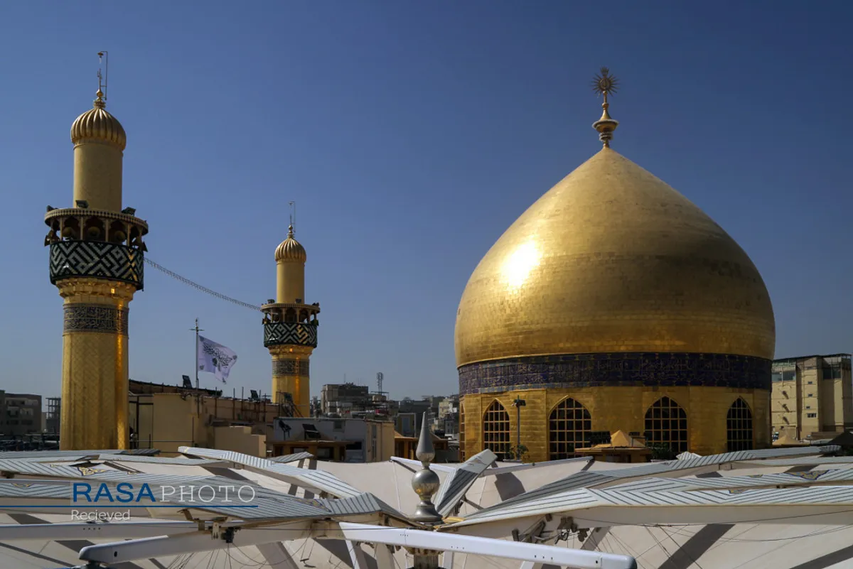 احتزاز پرچم غدیر در حرم حضرت امیر المومنین (علیه السلام)