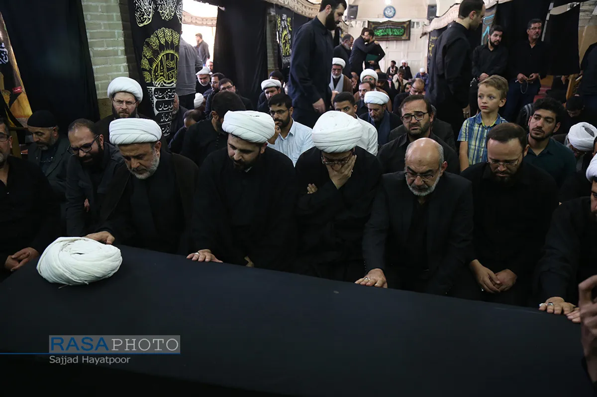 تشییع حجت الاسلام والمسلمین شیخ حسین کورانی در قم