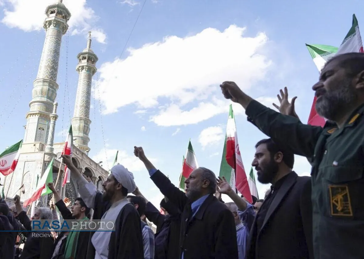 تجمع مردم انقلابی قم در محکومیت تجاوز رژیم صهیونیستی و امریکا به کشور