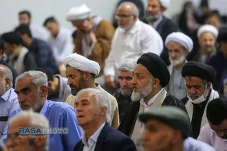راهپیمایی مردم قم در سالروز قیام ۱۵ خرداد