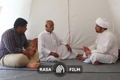 فعالیت فرهنگی طلاب در کمپ سیل زدگان