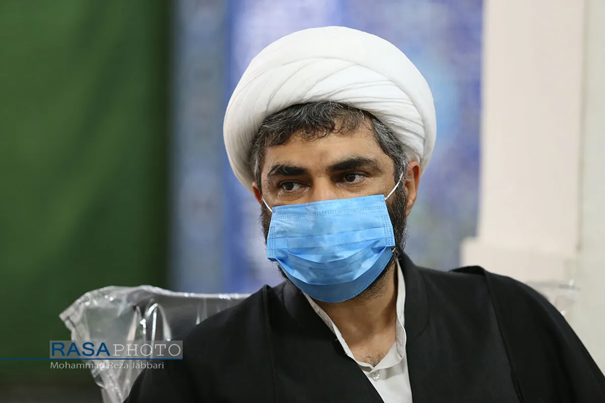 آیین رونمایی از سرویس سیره امامین انقلاب