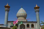 توزیع اقلام بهداشتی بین مجاورین حرم امامزاده سید علاالدین حسین (ع) شیراز