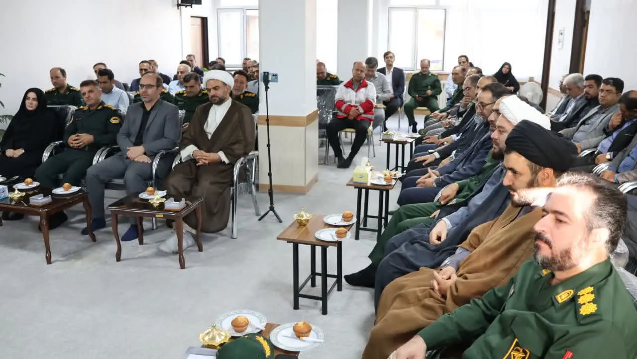 دفاع مقدس مایه عزت ابدی اسلام و ایران است