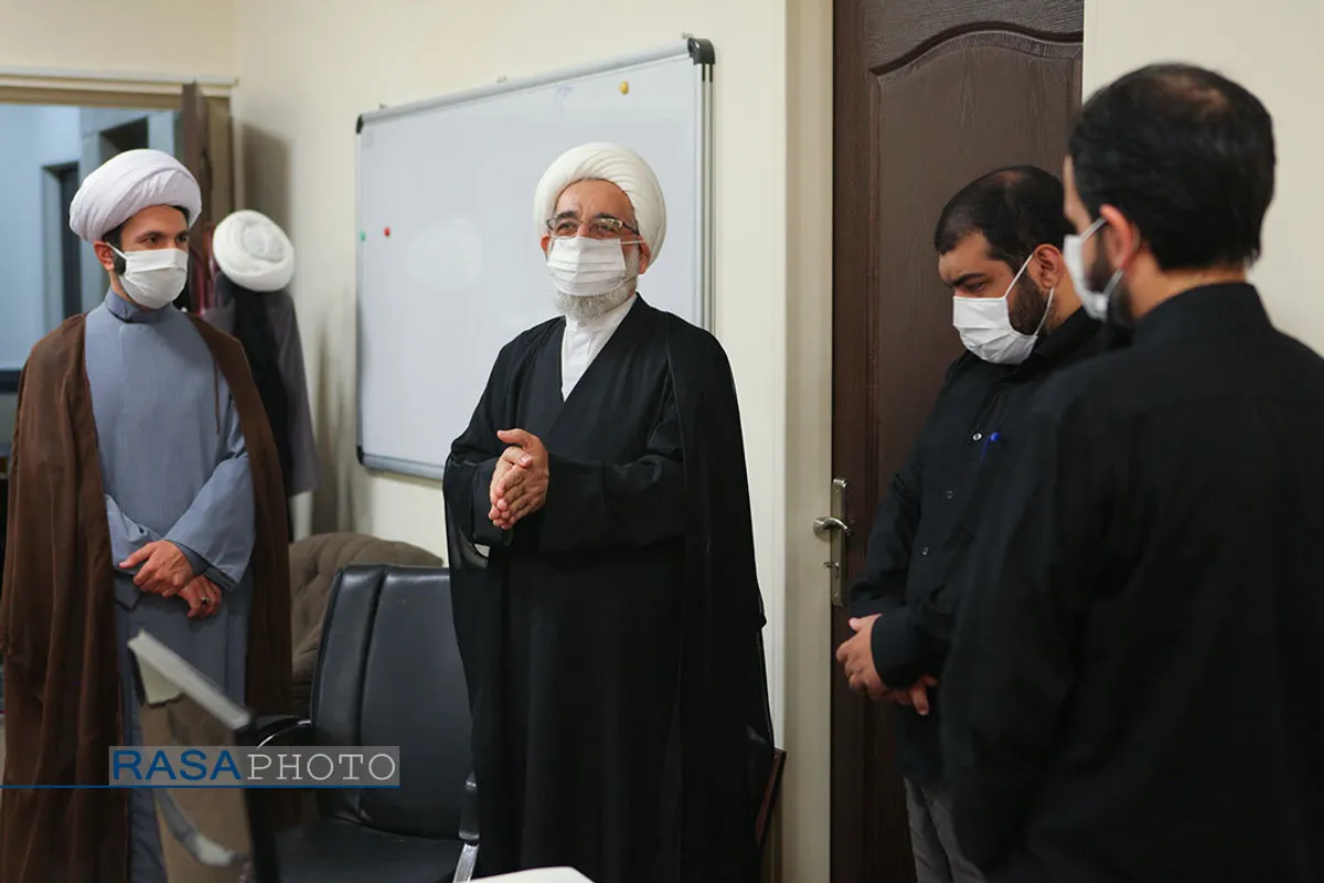 بازدید حجت الاسلام والمسلمین فرخ&zwnj;فال رییس مجمع عمومی جامعه مدرسین از خبرگزاری رسا
