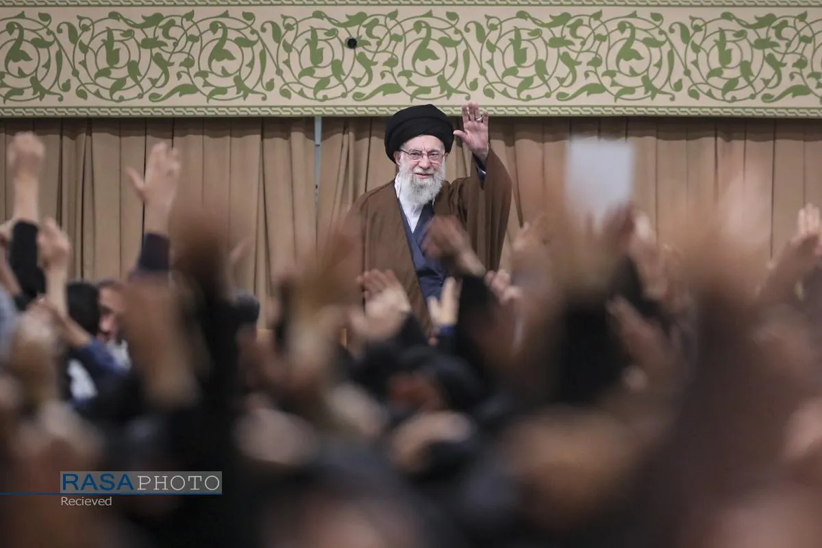 دیدار دانش&zwnj;آموزان و دانشجویان با رهبر معظم انقلاب