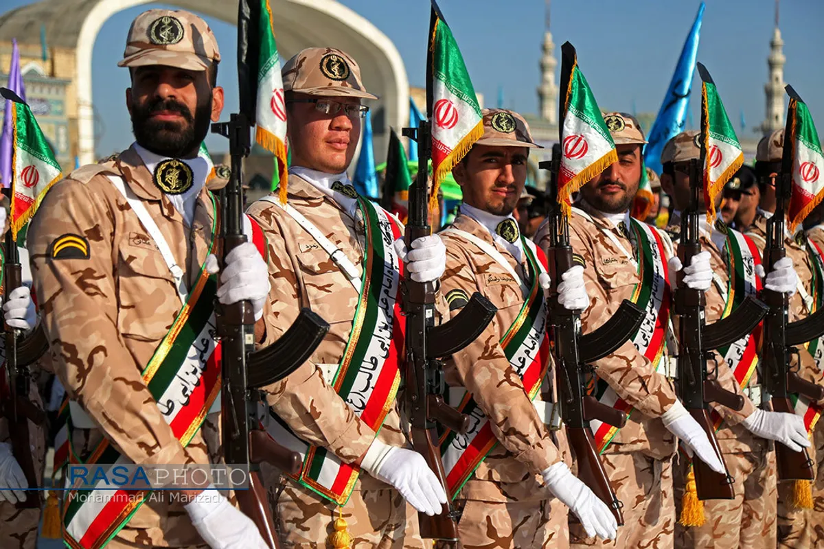 صبحگاه مشترک نیرو&zwnj;های مصلح با عنوان بیعت با امام زمان (عج) با حضور سردار باقری فرمانده کل نیرو&zwnj;های مصلح و حجت الاسلام والمسلمین رحیمیان