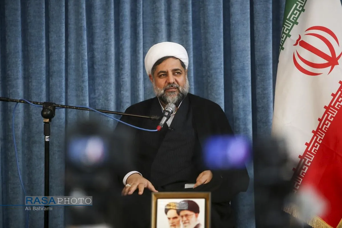 جلسه تبیینی جنگ ۱۲ روزه و حوادث تروریستی دی&zwnj;ماه ۱۴۰۴