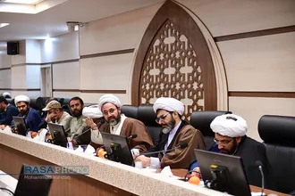 اولین نشست تخصصی، مدیران کل سازمان سینمایی کشور و مدیران و کارشناسان هنر و سینمای حوزه علمیه