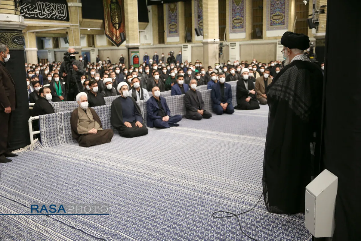 عزاداری اربعین حسینی هیئت&zwnj;های دانشجویی در حسینیه امام خمینی (ره) با حضور مقام معظم رهبری