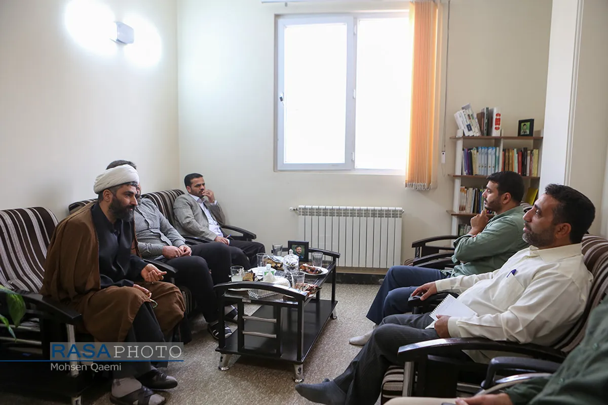 حضور مسئول بسیج رسانه در خبرگزاری رسا